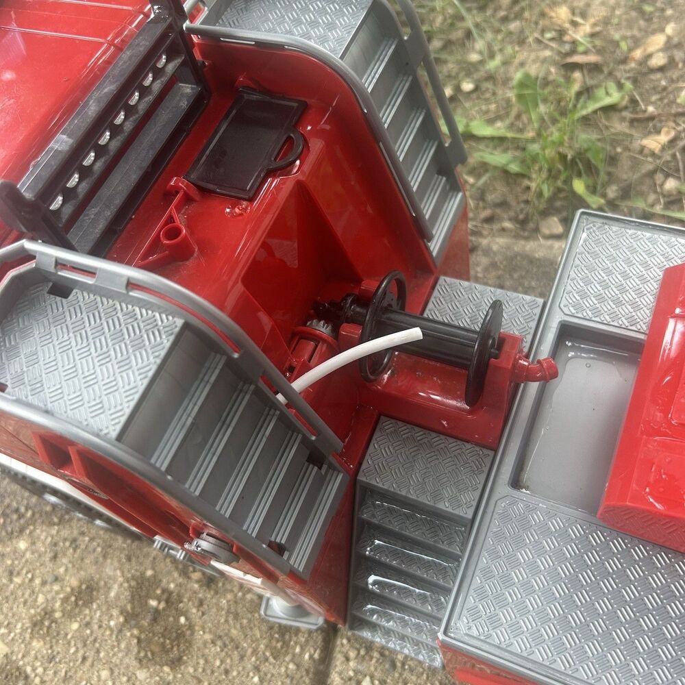 Bruder Scania Fire Engine Ladder Rescue Truck Toy 1/16 Made in Germany - Picture 9 of 15
